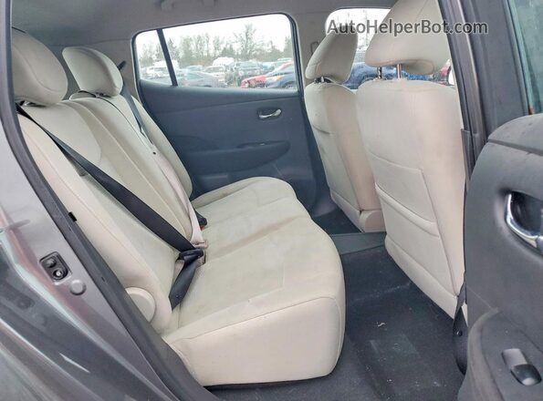 1N4BZ0CP0HC300435 2017 NISSAN LEAF Серый Вид задних сидений