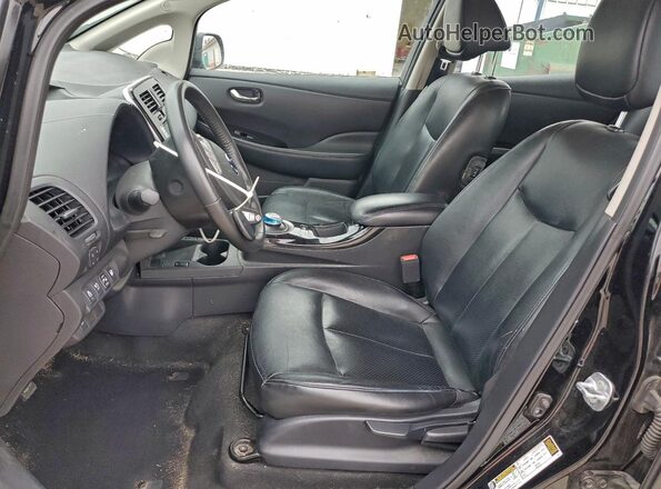 1N4BZ0CP1GC304170 2016 NISSAN LEAF Черный Вид салона спереди