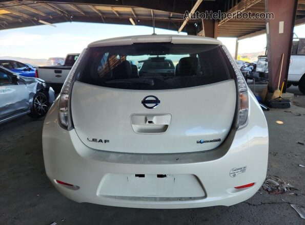 1N4BZ0CP2GC306493 2016 NISSAN LEAF White Widok z tyłu