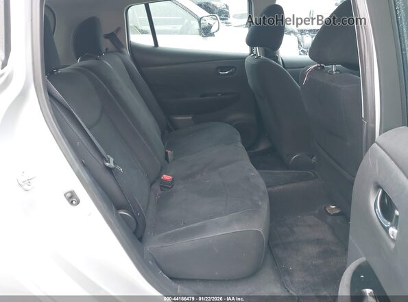 1N4BZ0CP2HC305040 2017 NISSAN LEAF Silver Вид наклейки з VIN-кодом