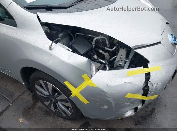 1N4BZ0CP2HC305040 2017 NISSAN LEAF Silver Вид спереду