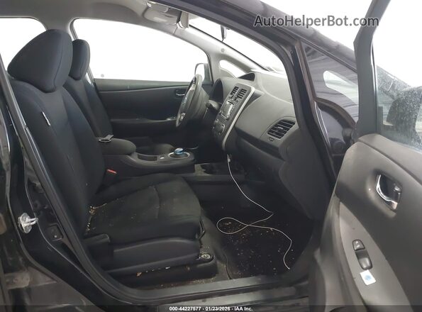 1N4BZ0CP3HC309274 2017 NISSAN LEAF Черный Вид салона спереди