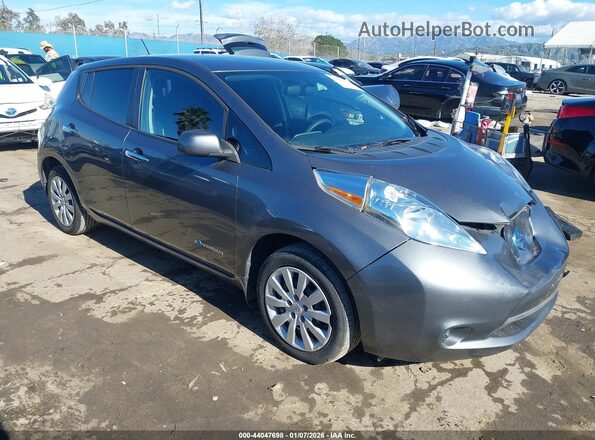 1N4BZ0CP4HC309106 2017 NISSAN LEAF Gray Front right