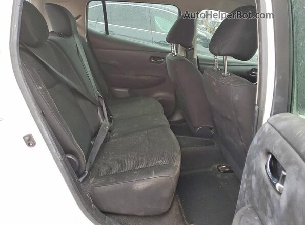 1N4BZ0CP7HC309746 2017 NISSAN LEAF White Вид задніх сидінь