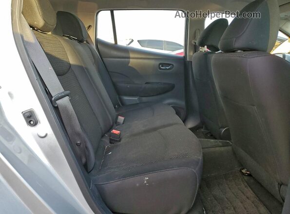 1N4BZ0CP9GC314820 2016 NISSAN LEAF Silver Widok tylnych siedzeń