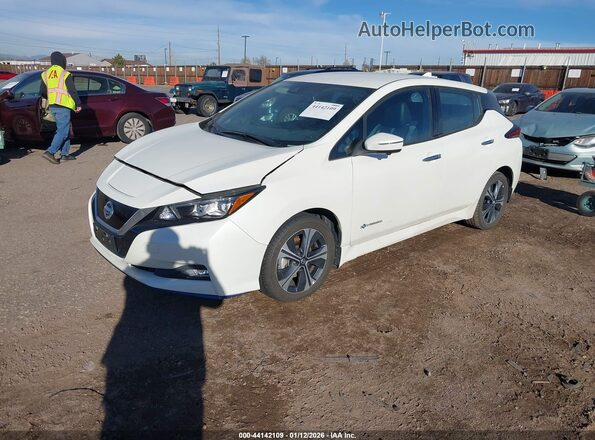 1N4BZ1CP6KC320167 2019 NISSAN LEAF Белый Передняя левая четверть