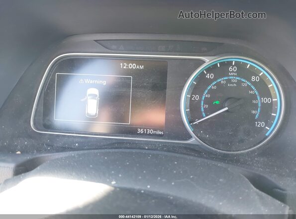 1N4BZ1CP6KC320167 2019 NISSAN LEAF Белый Вид задних сидений