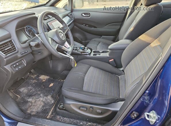 1N4CZ1CV4RC551257 2024 NISSAN LEAF Blue Vista interior delantera