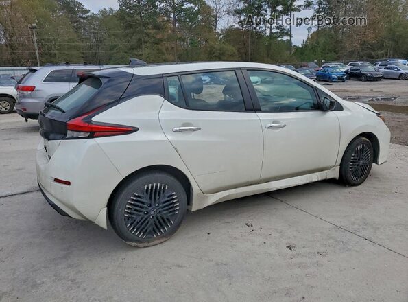1N4CZ1CV7RC550135 2024 NISSAN LEAF White Задня права чверть