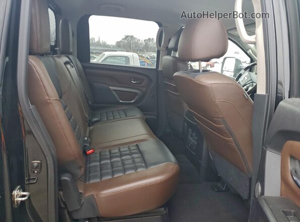1N6BA1F44GN506544 2016 NISSAN TITAN Черный Вид задних сидений