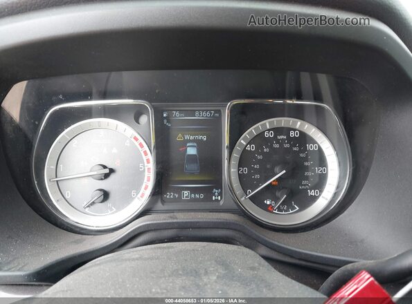 1N6BA1F44JN525974 2018 NISSAN TITAN XD Red Вид задніх сидінь