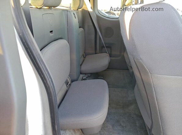 1N6BD0CT0GN795192 2016 NISSAN FRONTIER Белый Вид задних сидений