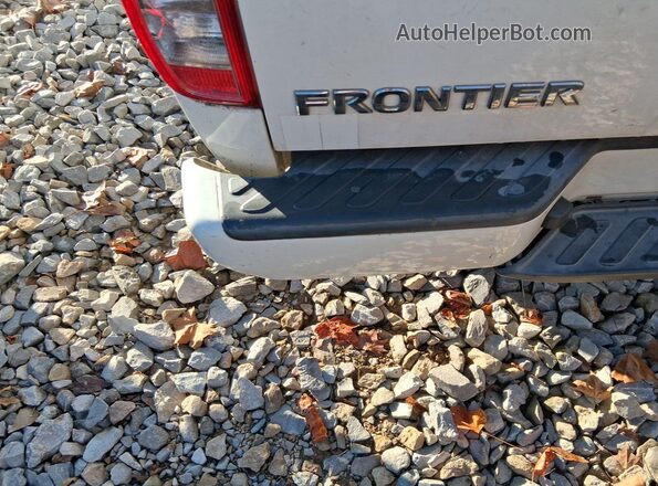 1N6BD0CT5JN735075 2018 NISSAN FRONTIER Белый 