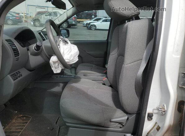 1N6ED0EB9MN710458 2021 NISSAN FRONTIER White წინა სალონის ხედი