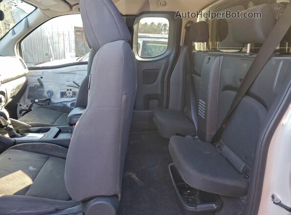 1N6ED1CL2RN635921 2024 NISSAN FRONTIER Белый Вид задних сидений