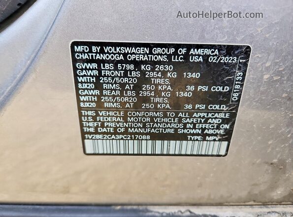 1V2BE2CA3PC217088 2023 VOLKSWAGEN ATLAS Silver VIN կոդի պիտակի տեսք