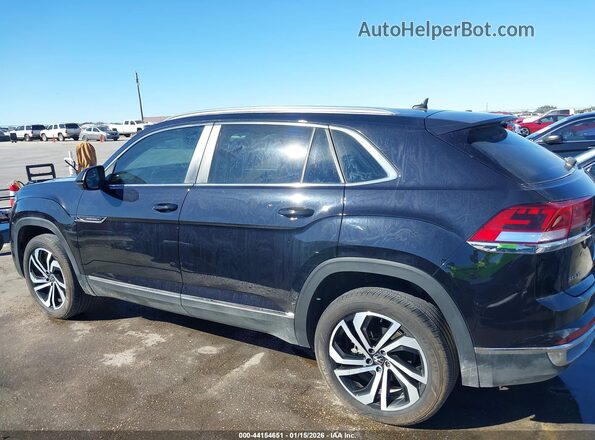 1V2BE2CAXPC214446 2023 VOLKSWAGEN ATLAS Black Widok wnętrza 360 stopni
