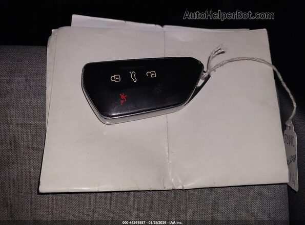 1V2BMPE86RC020042 2024 VOLKSWAGEN ID.4 Белый Вид панели приборов