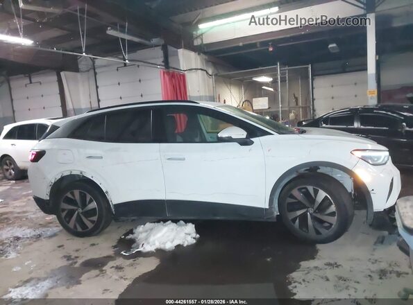 1V2BMPE86RC020042 2024 VOLKSWAGEN ID.4 Белый Вид задней части салона