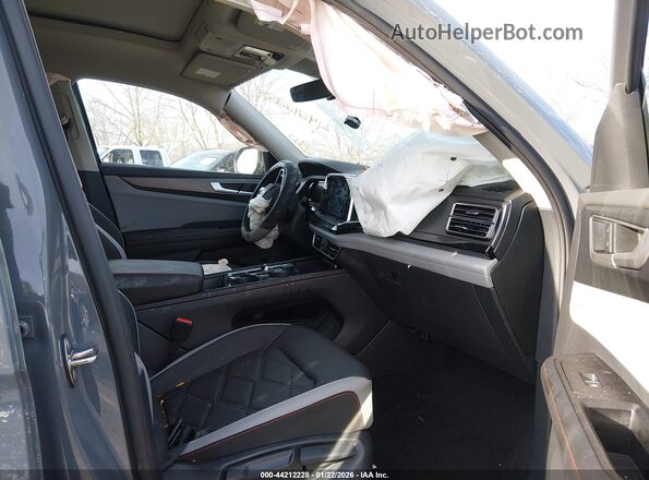 1V2CR2CA4SC566097 2025 VOLKSWAGEN ATLAS Blue Vista interior delantera