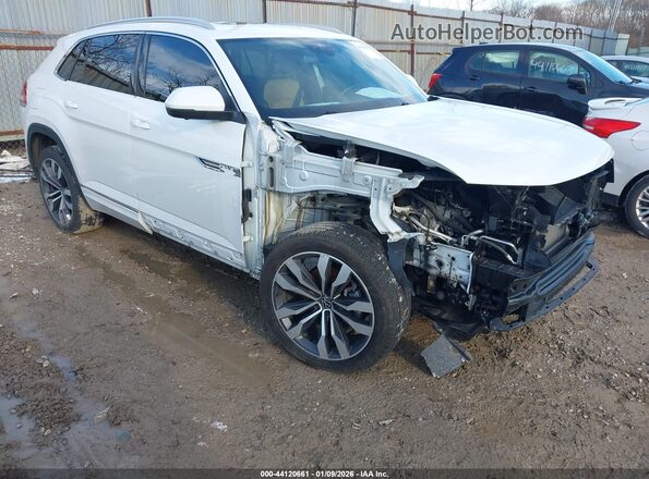 1V2FE2CA3NC205960 2022 VOLKSWAGEN ATLAS Белый Передняя правая четверть