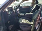 2025 Volkswagen Atlas Se Серый vin: 1V2HR2CA4SC518637
