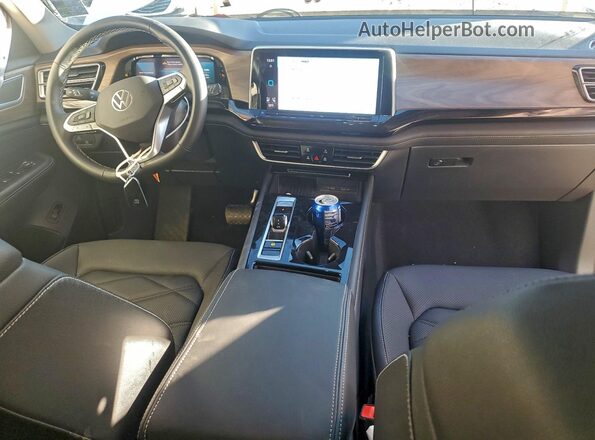 1V2JR2CAXSC528994 2025 VOLKSWAGEN ATLAS Белый Вид панели приборов