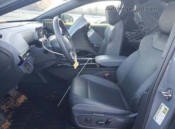 1V2WNPE8XPC052004 2023 VOLKSWAGEN ID.4 Gray Widok wnętrza z przodu