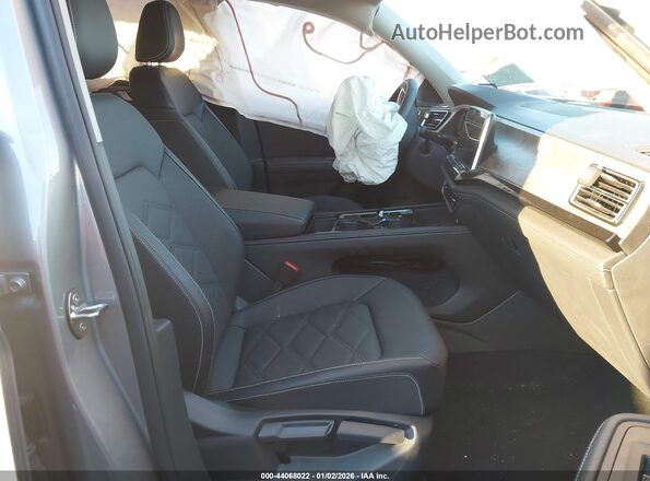 1V2WR2CA3SC553077 2025 VOLKSWAGEN ATLAS Серебряный Вид салона спереди