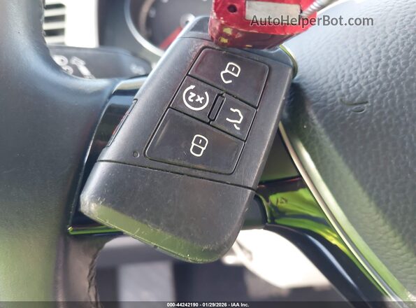 1V2WR2CAXKC504801 2019 VOLKSWAGEN ATLAS Серый Вид панели приборов