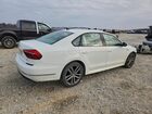2018 Volkswagen Passat S Белый vin: 1VWAA7A32JC006558