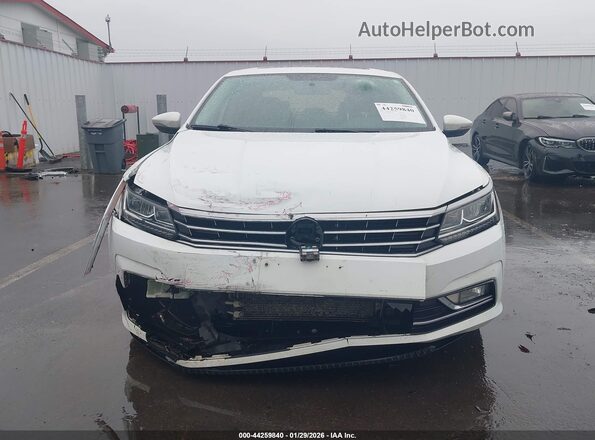 1VWBA7A34JC036181 2018 VOLKSWAGEN PASSAT Белый Вид задней части салона