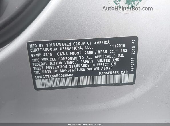 1VWCT7A30HC038583 2017 VOLKSWAGEN PASSAT Серебряный Вид подкапотного пространства