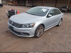 2019 Volkswagen Passat 2.0t Wolfsburg Edition Серебряный vin: 1VWLA7A30KC014474