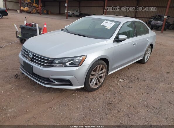 1VWLA7A30KC014474 2019 VOLKSWAGEN PASSAT Серебряный Передняя левая четверть