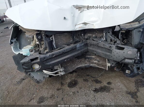 1VWLA7A33KC014503 2019 VOLKSWAGEN PASSAT Белый Вид спереди
