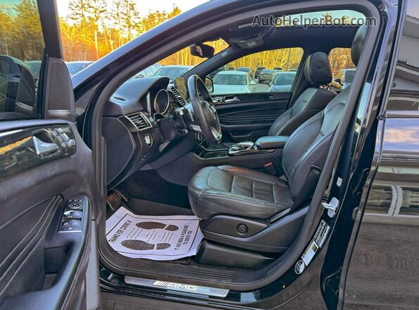 4JGED6EB9JA097343 2018 MERCEDES-BENZ GLE Black Widok zestawu wskaźników