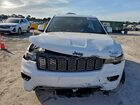 2022 Jeep Grand Cherokee Laredo E Белый vin: 1C4RJEAG3NC155743