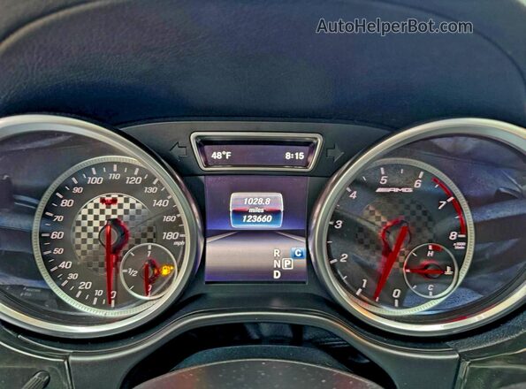4JGDA6EB6JB072804 2018 MERCEDES-BENZ GLE White Vista de los asientos traseros