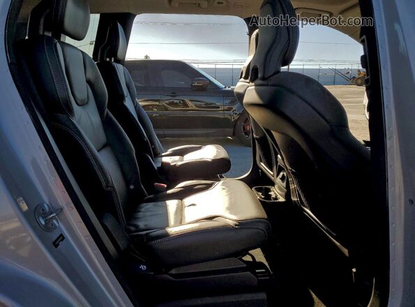 YV4H60CE9R1148211 2024 VOLVO XC90 Серебряный Вид подкапотного пространства