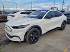 2024 Ford Mustang Mach-e Premium Белый vin: 3FMTK3R78RMA18406