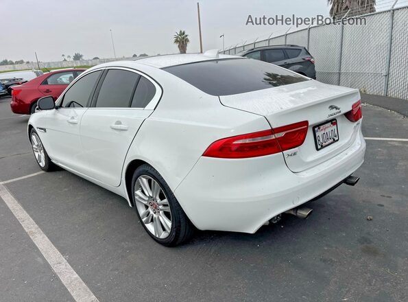 SAJAR4FX7KCP52805 2019 JAGUAR XF White Delantero derecho