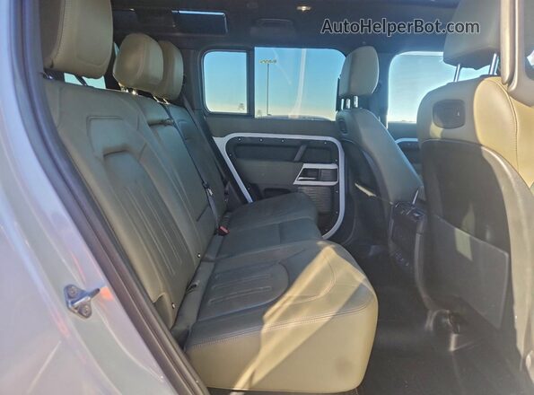 SALEP7RU1N2067288 2022 LAND ROVER DEFENDER White Vista interior trasera