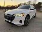 2021 Audi E-tron Premium White vin: WA1AAAGE8MB010286