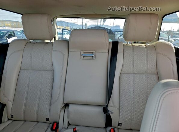 SALGS2FE7HA327856 2017 LAND ROVER RANGE ROVER Black Widok wnętrza z tyłu