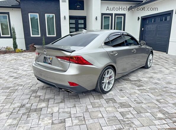 JTHBE1D21H5029354 2017 LEXUS IS Серый Вид спереди