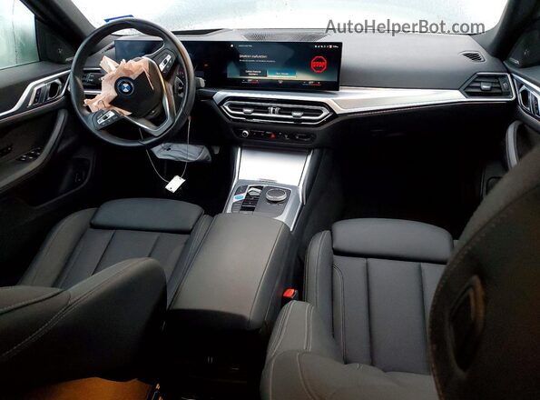 WBY73AW03PFP69875 2023 BMW I4 Серый Вид щитка приборов