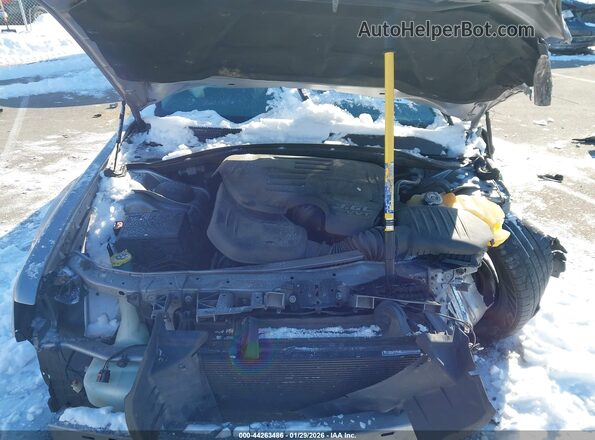 2C3CCAAG1GH216875 2016 CHRYSLER 300 Silver Rear view