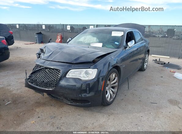 2C3CCAAG2JH283461 2018 CHRYSLER 300 Черный Передняя левая четверть