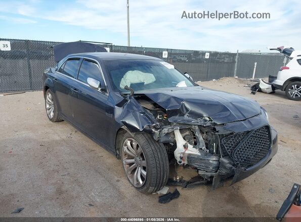 2C3CCAAG2JH283461 2018 CHRYSLER 300 Черный Передняя правая четверть